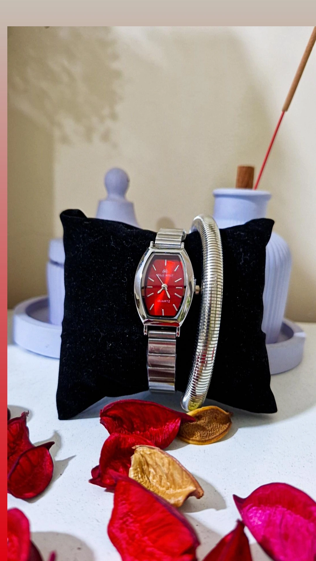 ساعت دخترانه بند‌کرکره ای هولی مولی از برند QUARTZ